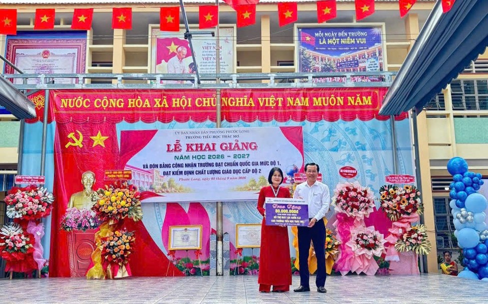 Các đơn vị thành viên của Tổng công ty Phát điện 2 chung tay tiếp sức học sinh đến trường