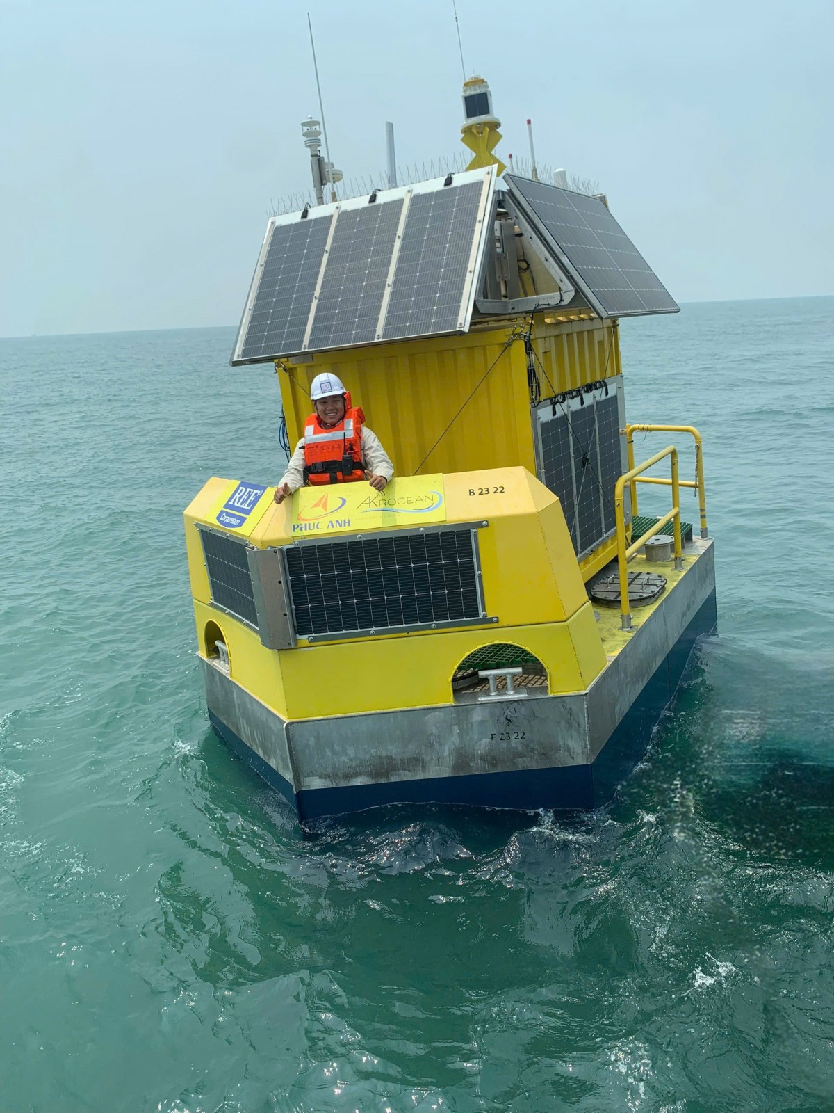 AKROCEAN Successfully Deploys Floating LiDAR System for REE’s Nam Bo 3 Offshore Wind Project