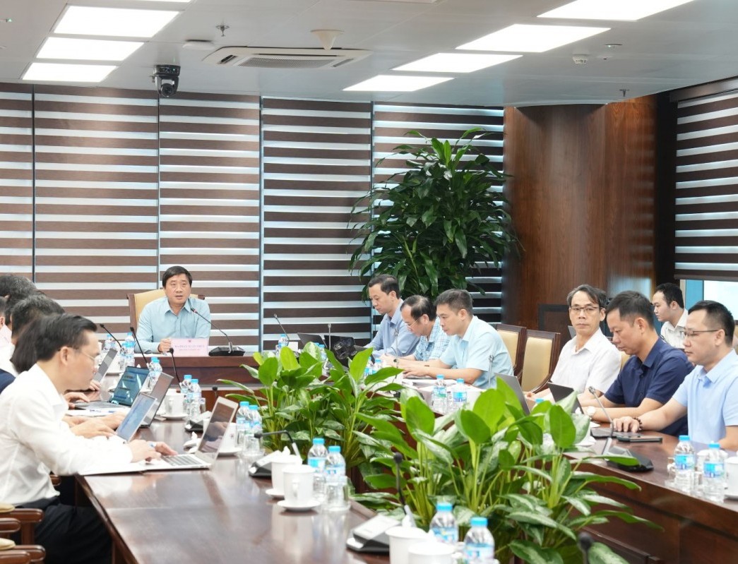 TKV kiểm điểm công tác đầu tư 8 tháng đầu năm, triển khai nhiệm vụ các tháng cuối năm 2026