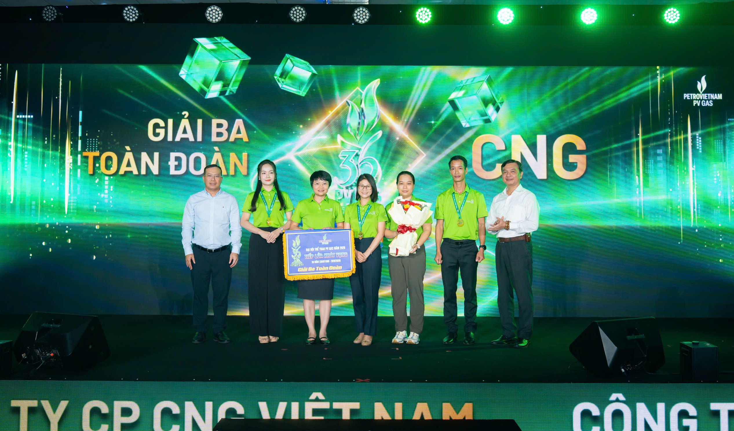 PV GAS kỷ niệm 36 năm thành lập - Tiếp lửa khát vọng, vững bước tương lai