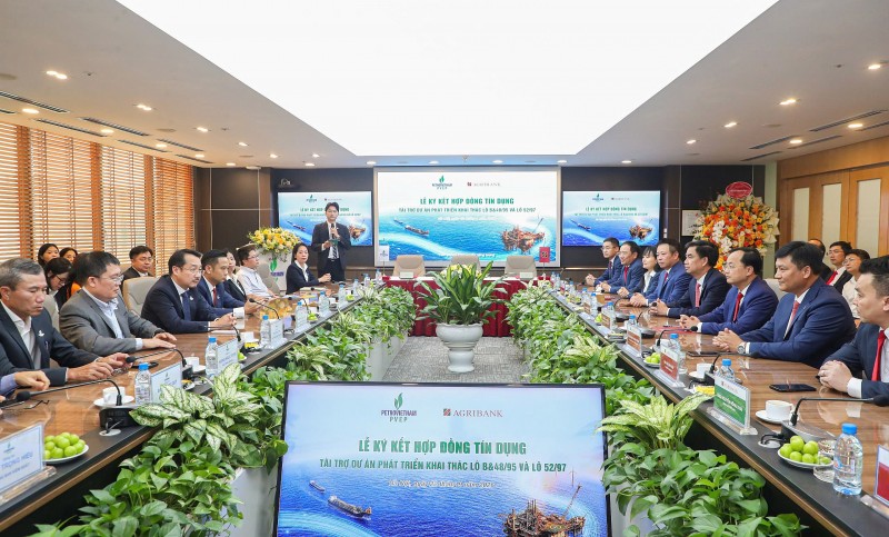 Agribank - PVEP ký hợp đồng tín dụng tài trợ dự án Lô B&48/95 và Lô 52/97 (ngoài khơi Tây Nam Việt Nam)
