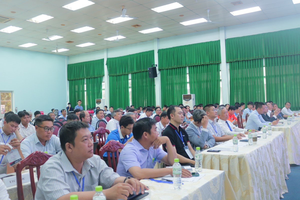 Đào tạo chuyên sâu thử nghiệm phóng điện cục bộ (PD) cùng chuyên gia Megger Đào tạo chuyên sâu thử nghiệm phóng điện cục bộ (PD) cùng chuyên gia Megger