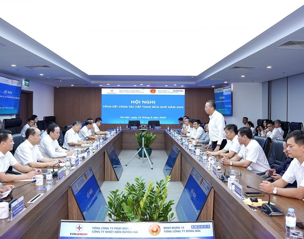 EVNGENCO1 làm việc với Tổng công ty Đông Bắc về cung ứng than dài hạn cho các nhà máy nhiệt điện