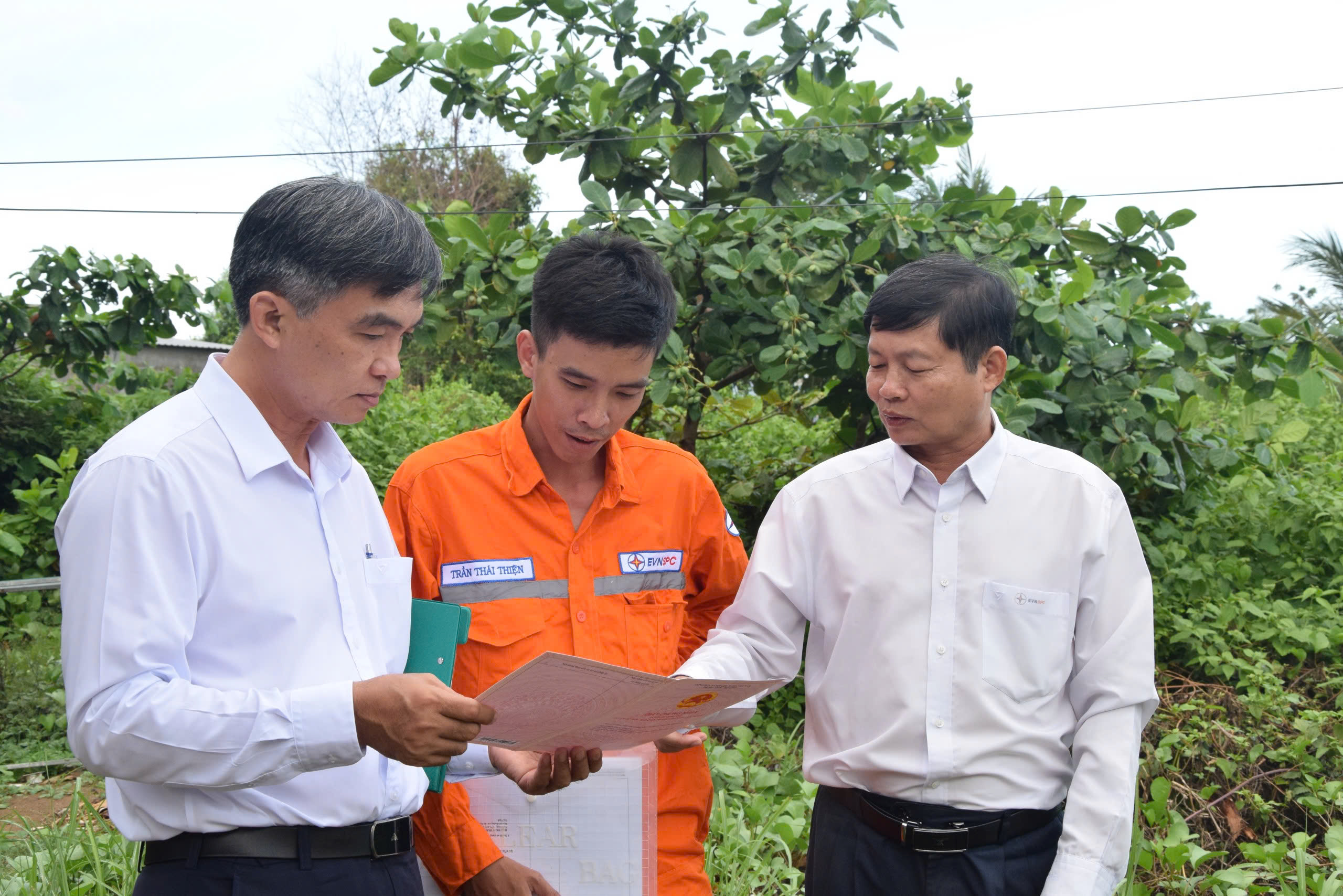 Dấu ấn 10 năm ‘Mái ấm Công đoàn’ của EVNSPC - Hiện thực hóa những ước mơ an cư cho công đoàn viên Dấu ấn 10 năm ‘Mái ấm Công đoàn’ của EVNSPC - Hiện thực hóa những ước mơ an cư cho công đoàn viên