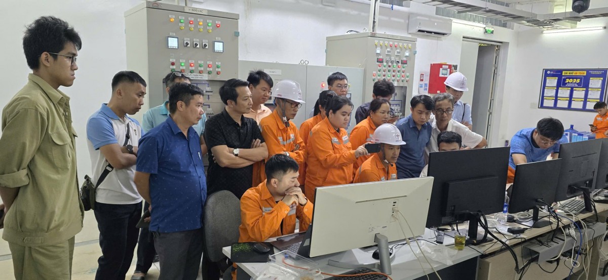 EVNNPC đóng điện 5 dự án lắp đặt hệ thống pin lưu trữ năng lượng (BESS) tại Lạng Sơn
