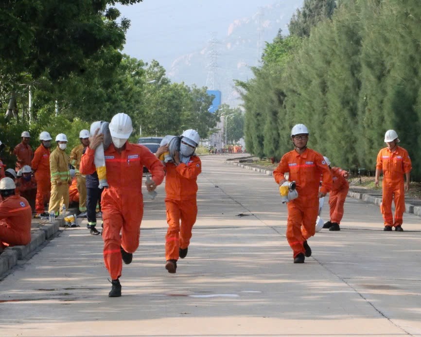 Nâng cao năng lực phòng cháy chữa cháy và cứu nạn cứu hộ tại Công ty Nhiệt điện Vĩnh Tân