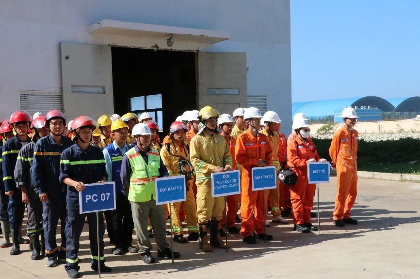 Nhà máy Nhiệt điện Vĩnh Tân 2 chủ động ứng phó sự cố kép tại Trạm khí Clo Nhà máy Nhiệt điện Vĩnh Tân 2 chủ động ứng phó sự cố kép tại Trạm khí Clo
