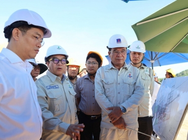 Lãnh đạo tỉnh Quảng Ngãi kiểm tra thực địa dự án nâng cấp, mở rộng  Nhà máy Lọc dầu Dung Quất