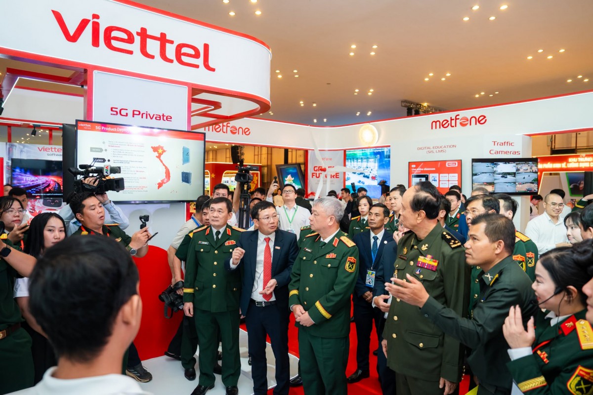 Viettel trình diễn hệ sinh thái công nghệ tại VIDEX CAMBODIA 2026 Viettel trình diễn hệ sinh thái công nghệ tại VIDEX CAMBODIA 2026