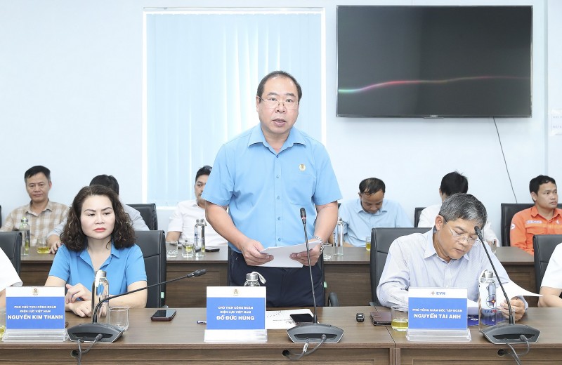 Phát động thi đua 90 ngày đêm đưa dự án Nhiệt điện Quảng Trạch 1 vào phát điện thương mại Phát động thi đua 90 ngày đêm đưa dự án Nhiệt điện Quảng Trạch 1 vào phát điện thương mại