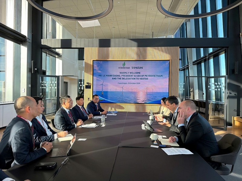 PetroVietnam và đối tác Đan Mạch thỏa thuận hợp tác phát triển điện gió ngoài khơi Việt Nam PetroVietnam và đối tác Đan Mạch thỏa thuận hợp tác phát triển điện gió ngoài khơi Việt Nam