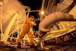 PV GAS sẽ duy trì nguồn cung khí nội địa và LNG nhập khẩu trong dài hạn cho EVNGENCO3