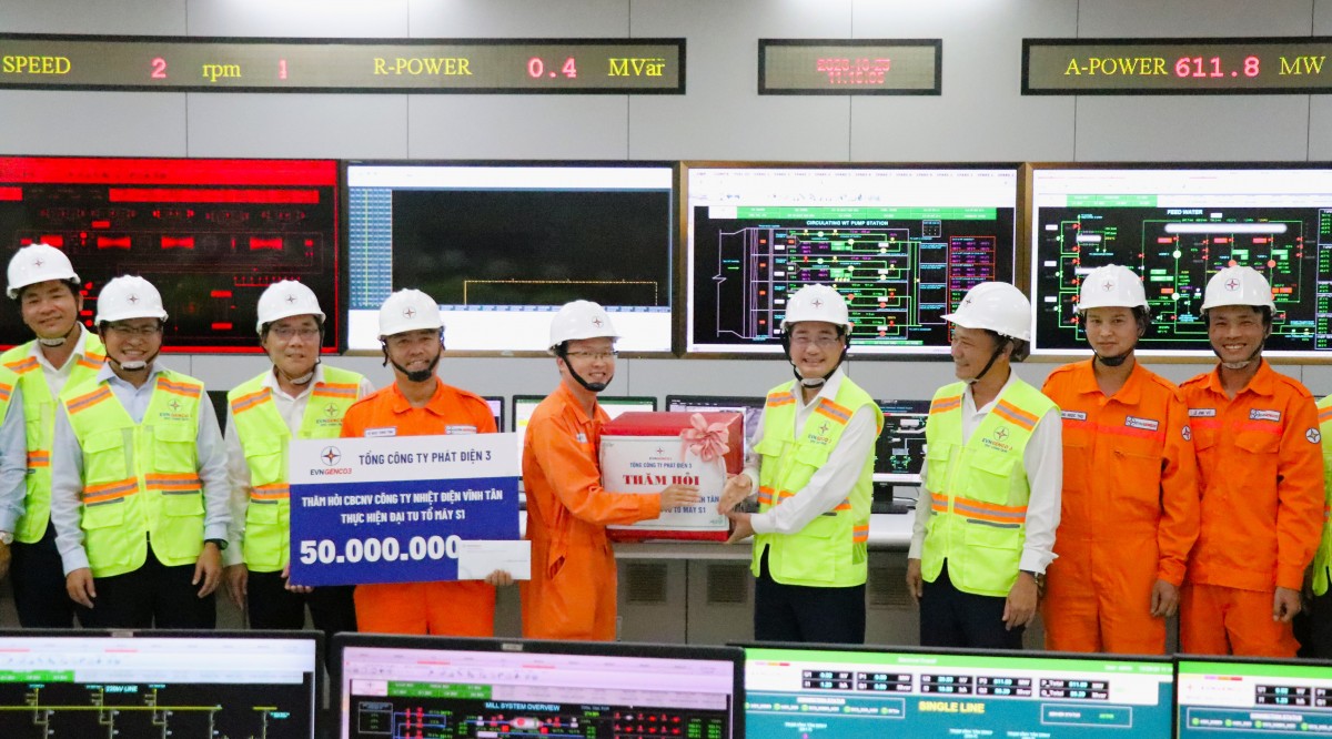 Tổng Giám đốc EVNGENCO3 kiểm tra công trường đại tu tổ máy S1 - Nhà máy Nhiệt điện Vĩnh Tân 2 Tổng Giám đốc EVNGENCO3 kiểm tra công trường đại tu tổ máy S1 - Nhà máy Nhiệt điện Vĩnh Tân 2