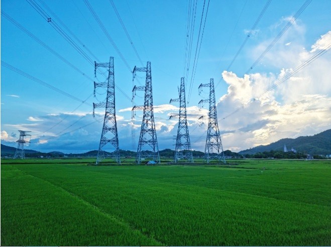 Năm 2021, sản lượng điện truyền tải của EVNNPT đạt trên 200 tỷ kWh