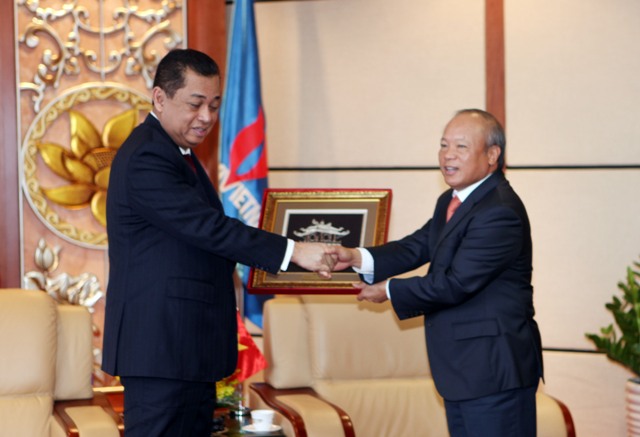Tăng cường hợp tác dầu khí giữa Việt Nam và Brunei