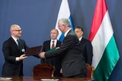Nga và Hungary ký hợp tác về nhân lực điện hạt nhân