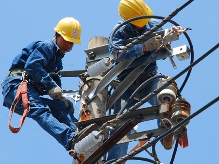 EVNHCMC tập trung đảm bảo tiến độ đầu tư xây dựng lưới điện