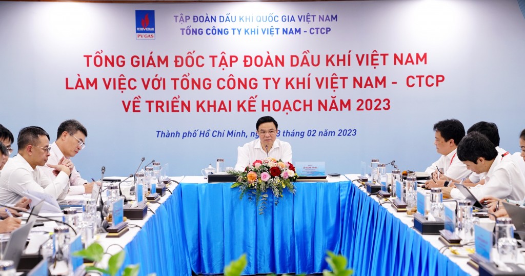 Tổng Giám đốc PVN Lê Mạnh Hùng làm việc với PV GAS