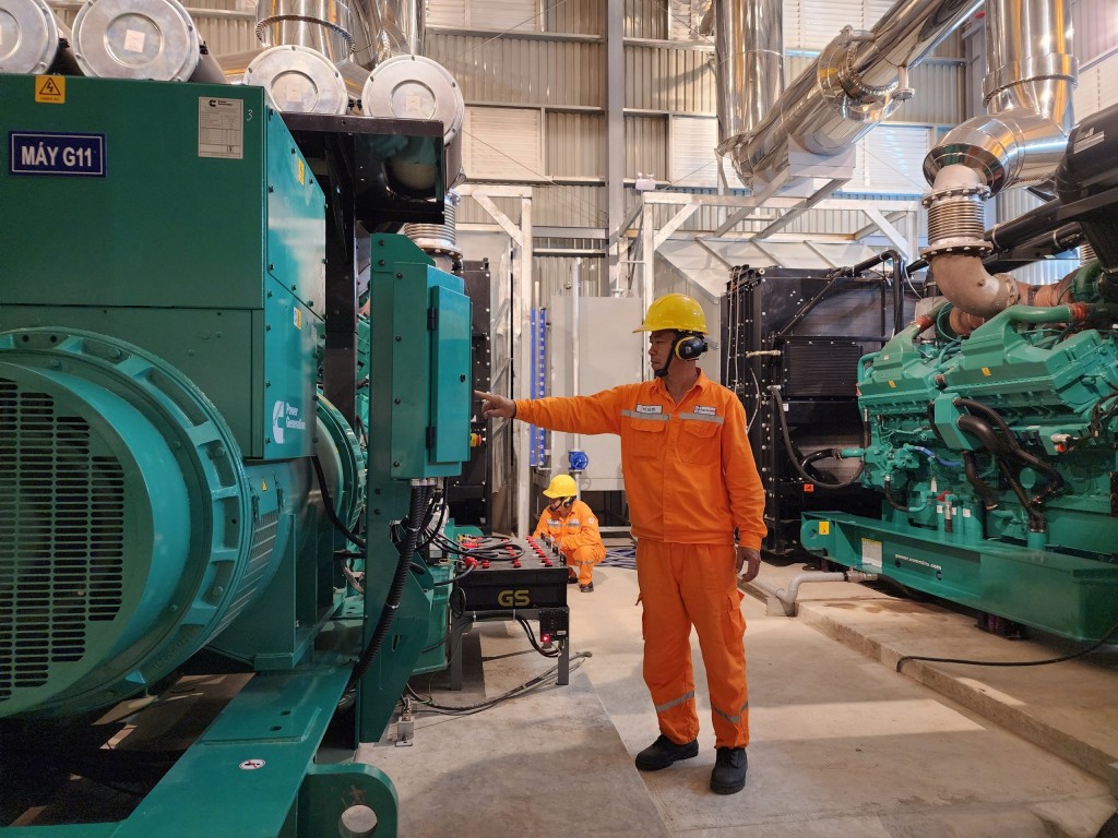 Khánh thành công trình bổ sung nguồn điện diesel cho huyện Côn Đảo