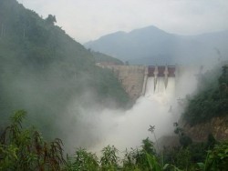 Quảng Nam yêu cầu kiểm định an toàn các đập thủy điện