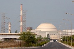 Ký hợp đồng dịch vụ Nhà máy điện hạt nhân Bushehr