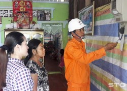 PC Phú Yên: Để tiết kiệm điện thành thói quen của người dân