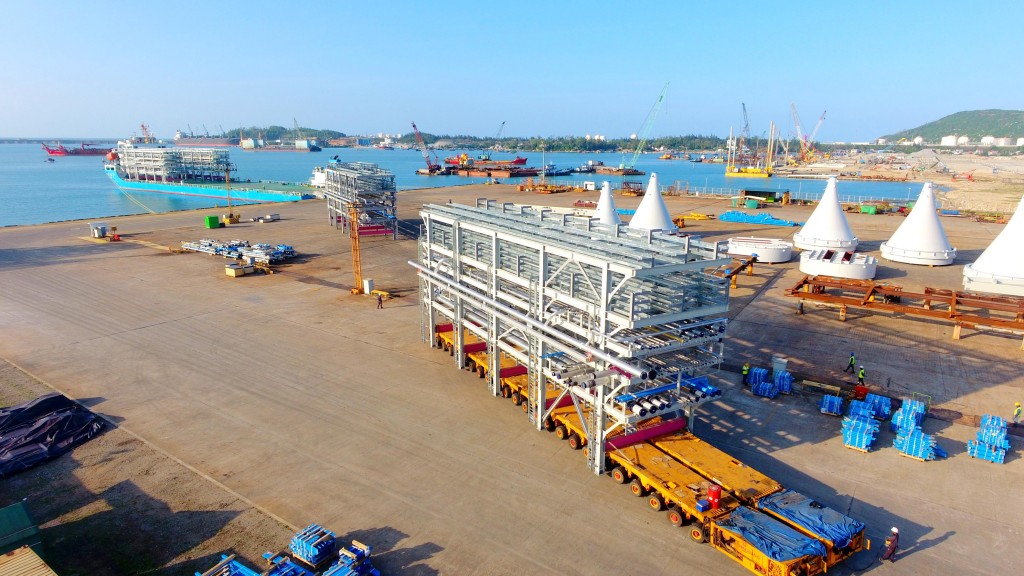 Doosan Vina xuất khẩu 11 module nặng 1.226 tấn sang Singapore