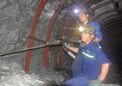 Mỏ Hầm Lò II hoàn thành các chỉ tiêu sản xuất trong Quý I
