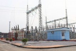 Đóng điện trạm biến áp 220 kV Sơn Tây