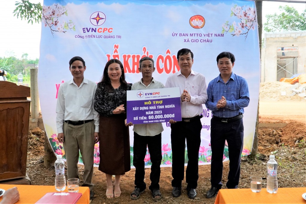 Khởi công xây dựng nhà tình thương tại Quảng Trị do EVNCPC hỗ trợ kinh phí