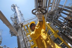 PVN và Petronas thúc đẩy hợp tác trong lĩnh vực dầu khí