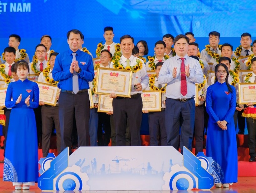PVFCCo có hai kỹ sư được vinh danh ‘Người thợ trẻ giỏi’ toàn quốc lần thứ XIV