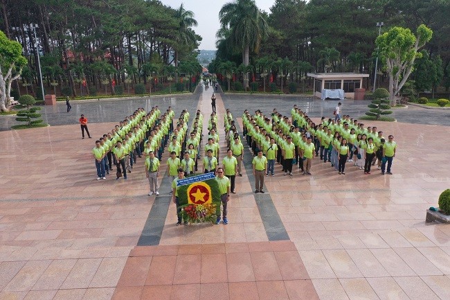 Công đoàn PV Drilling tổ chức hành trình về nguồn tại tỉnh Đắk Lắk