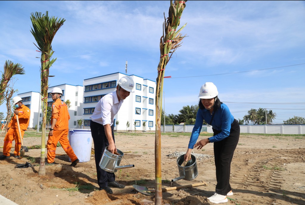 Công ty Nhiệt điện Duyên Hải phát động trồng cây năm 2024