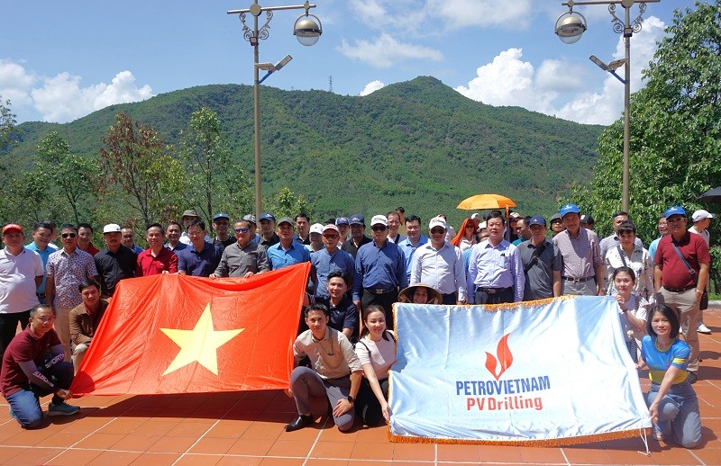 PV Drilling tổ chức tập huấn công tác Đảng kết hợp về nguồn năm 2024