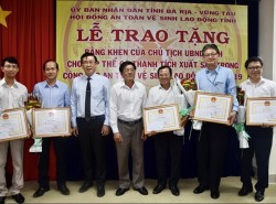 EPS và Nhiệt điện Phú Mỹ nhận bằng khen về công tác ATVSLĐ