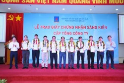 Trao giấy chứng nhận sáng kiến cấp Tổng công ty Khí Việt Nam