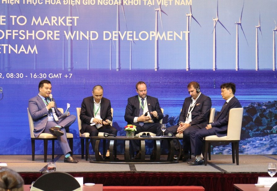 Lộ trình hiện thực hóa điện gió ngoài khơi tại Việt Nam