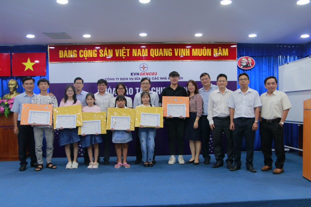 EPS triển khai nhiều hoạt động nhân ngày Gia đình Việt Nam