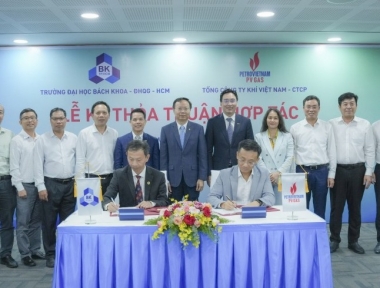Tổng công ty Khí Việt Nam và Trường Đại học Bách khoa ký thỏa thuận hợp tác