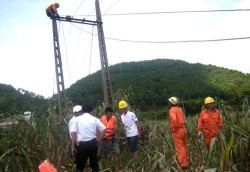 PC Lạng Sơn nỗ lực khắc phục nhanh hậu quả bão số 2