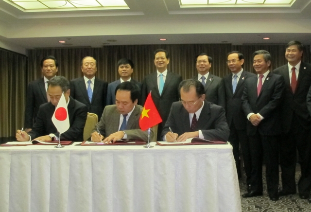 Việt Nam - Nhật Bản ký hợp đồng chia sản phẩm dầu khí