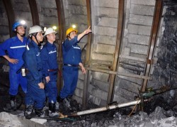 Mỏ Hầm lò II trước thách thức diện sản xuất bị thu hẹp