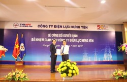 Công bố quyết định bổ nhiệm Giám đốc PC Hưng Yên