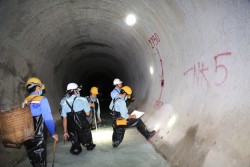 Hoàn thành đường hầm dẫn nước dự án mở rộng Thủy điện Đa Nhim vượt tiến độ
