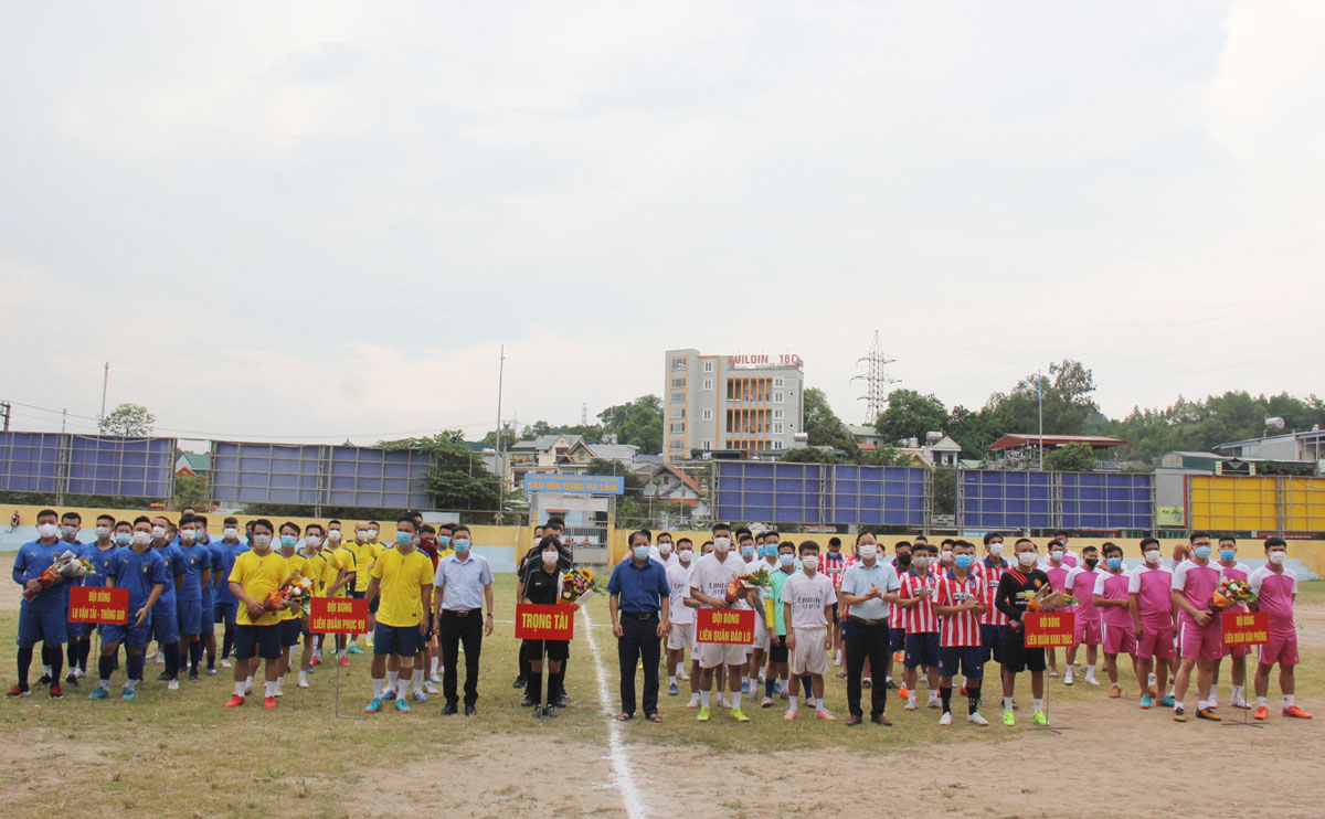 Công ty CP Than Hà Lầm: Khai mạc Giải bóng đá phong trào CNVCLĐ năm 2021