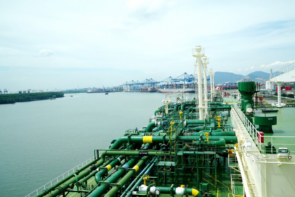 Nhìn lại hành trình tiếp nhận chuyến tàu nhập khẩu LNG đầu tiên của Việt Nam