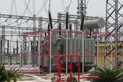 Đóng điện công trình nâng công suất Trạm biến áp 220 kV Sơn La