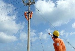 Chuẩn bị khởi công dự án cấp điện lưới cho xã đảo Lại Sơn