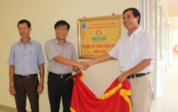 PVCFC bàn giao Nhà học bộ môn cho Trường THCS Đại Thành